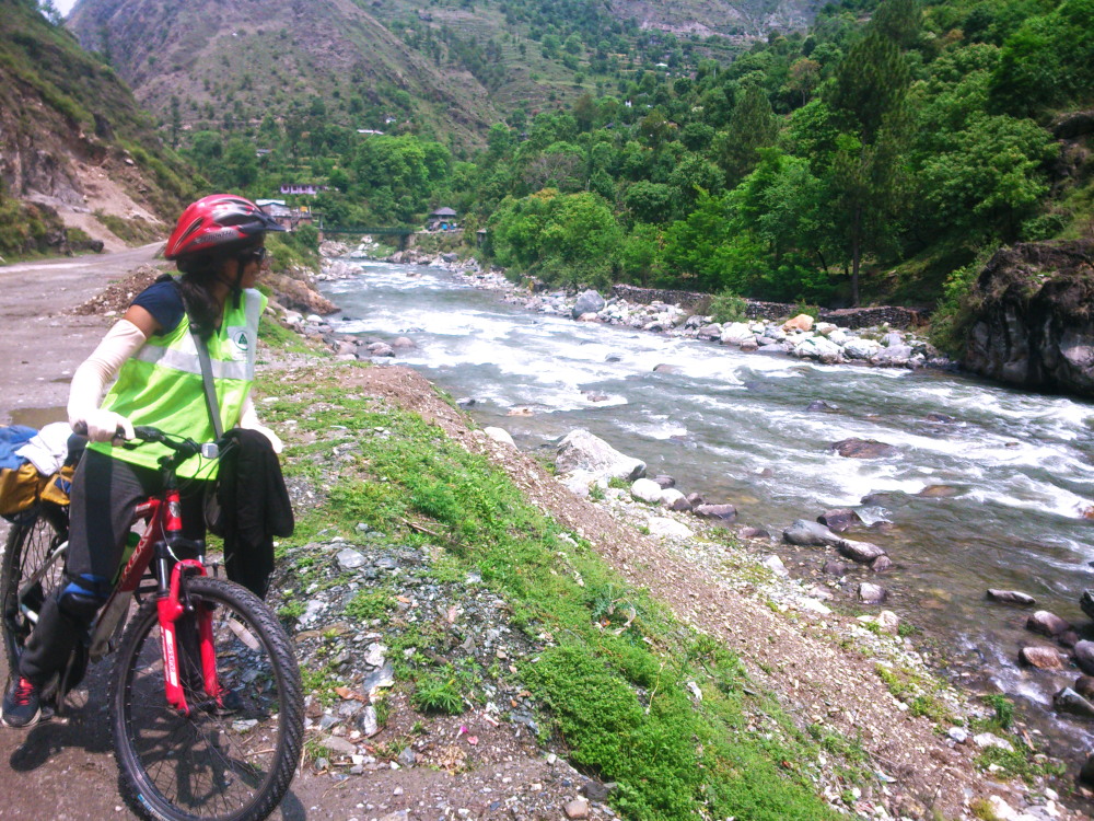 Mountain Biking in Tirthan Valley Gallery